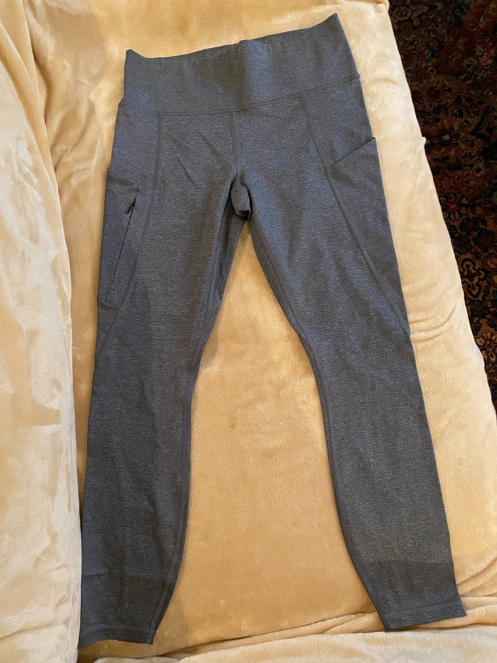 High Waist Gray Workout Leggings with Side Pocket